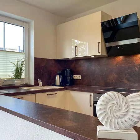 Semesterbostad Seegras *